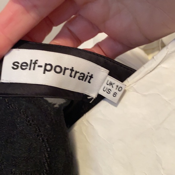 Self Portrait Black Lace top, gorgeous! - Picture 3 of 3